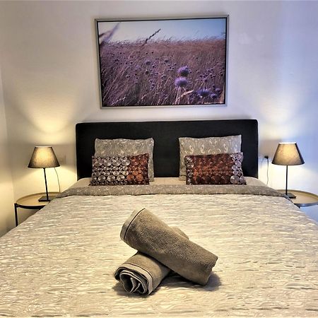 2 Bedrooms Sea View Apartament 100 Meters From Ocean Los Cristianos  Εξωτερικό φωτογραφία