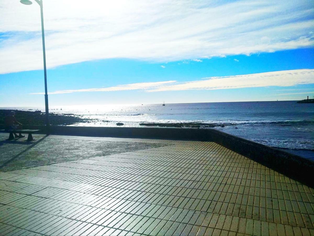 2 Bedrooms Sea View Apartament 100 Meters From Ocean Los Cristianos  Εξωτερικό φωτογραφία