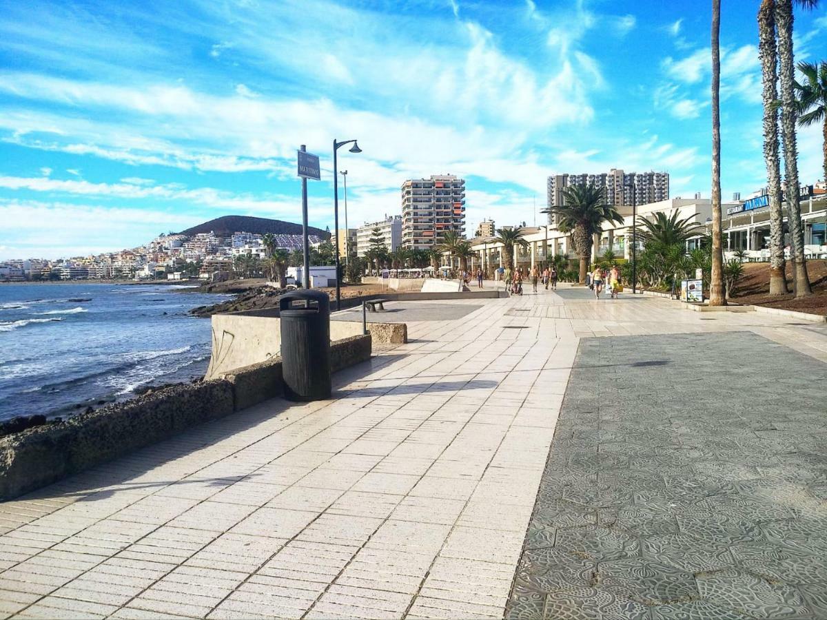 2 Bedrooms Sea View Apartament 100 Meters From Ocean Los Cristianos  Εξωτερικό φωτογραφία