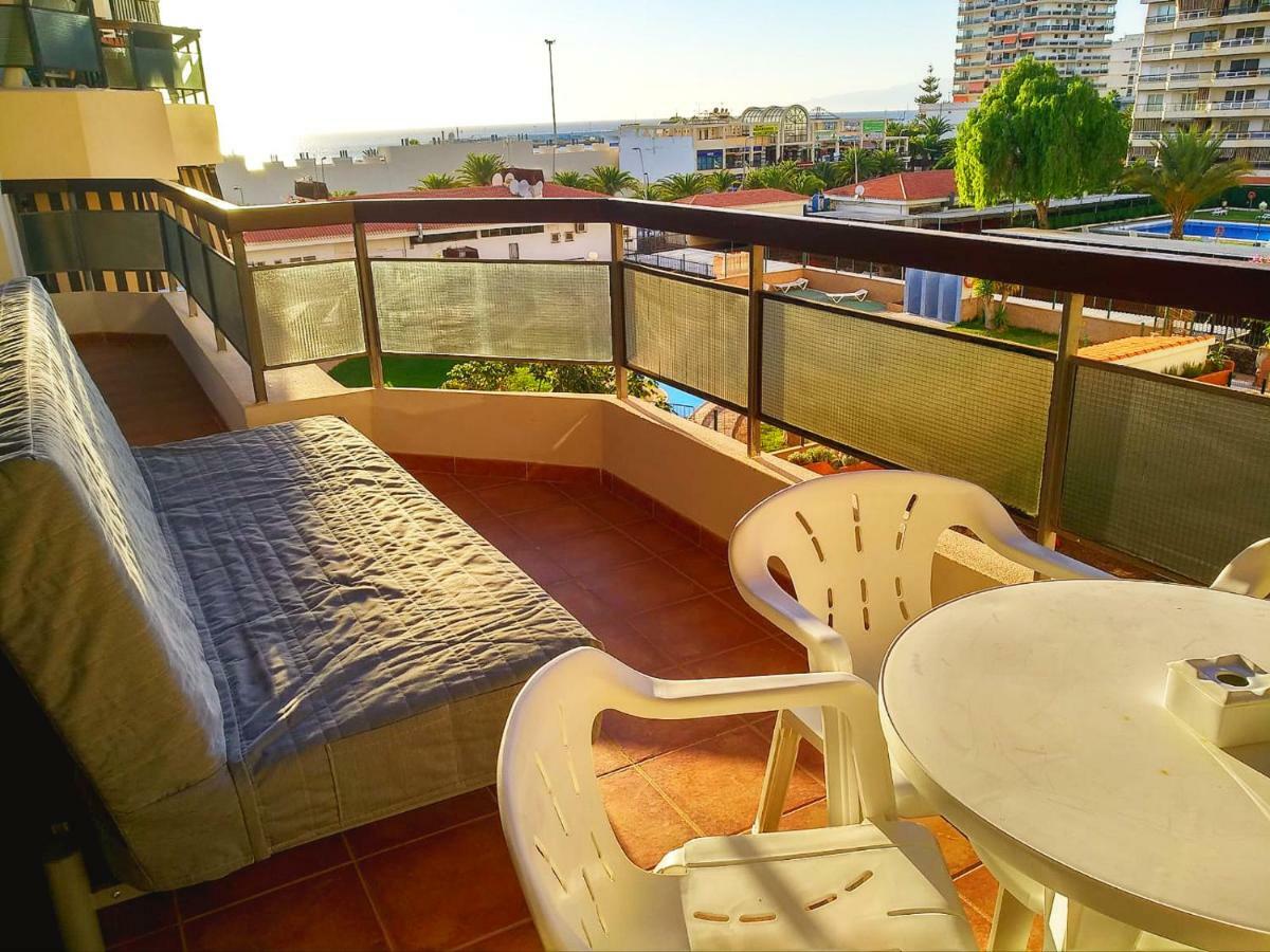 2 Bedrooms Sea View Apartament 100 Meters From Ocean Los Cristianos  Εξωτερικό φωτογραφία